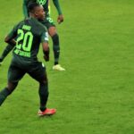 Ridle Baku expresa interés en dejar el Wolfsburgo