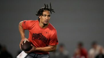 CJ Stroud acusado de ignorar su compromiso con Manning Passing Academy