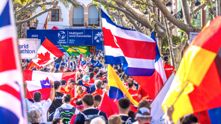 Capturado en imágenes: desfile campestre Campeonato Mundial de Triatlón Multideporte - Triatlón Hoy