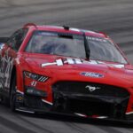 El piloto de NASCAR Chase Briscoe completa la cirugía del dedo (Foto)