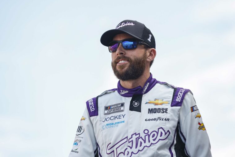 El piloto de NASCAR Ross Chastain correrá con Lucas Late Model