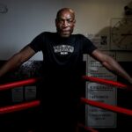 Frank Bruno dice que está 'feliz' porque está vivo 20 años después de ser seccionado