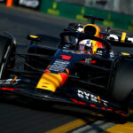 MELBOURNE, AUSTRALIA - 2 DE ABRIL: Max Verstappen de los Países Bajos conduciendo el (1) Oracle Red Bull