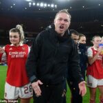 El jefe de Arsenal Women, Jonas Eidevall, es el gerente de taquilla que necesita la Superliga Femenina