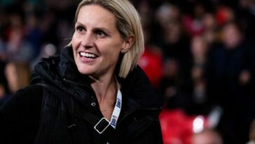 Kelly Smith joins Arsenal Women