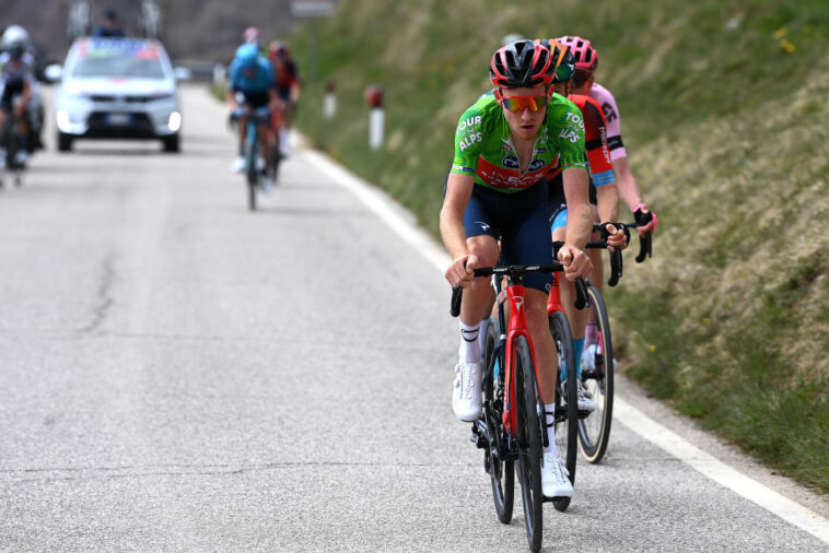 La confianza de Tao Geoghegan Hart crece en el Tour de los Alpes a medida que se acerca el Giro de Italia