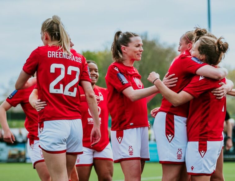 Las mujeres de Nottingham Forest ganan el título de la FAWNL Northern Premier