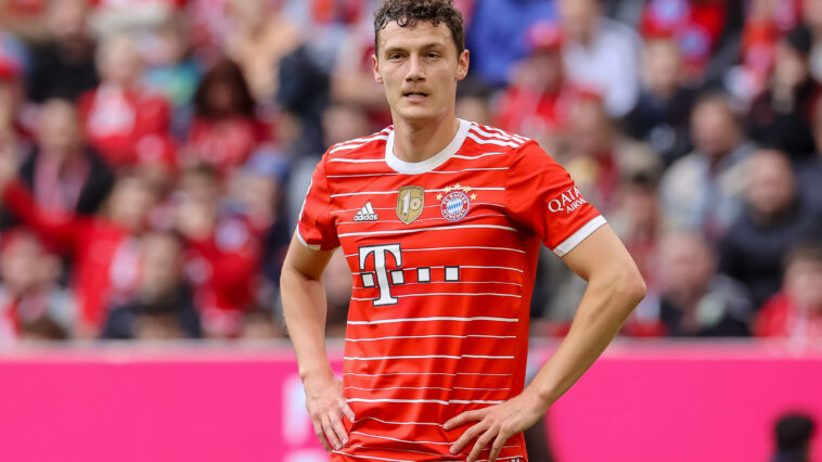 Pavard ha aparecido en 23 de los 26 partidos de liga del Bayern esta temporada, incluida la victoria crucial del sábado sobre el Dortmund.