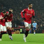 Marcus Rashford anotó el gol de la victoria del Manchester United contra el Brentford el miércoles