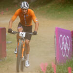 Mathieu van der Poel se salta las carreras de la Copa del Mundo de bicicleta de montaña antes del Tour de Francia