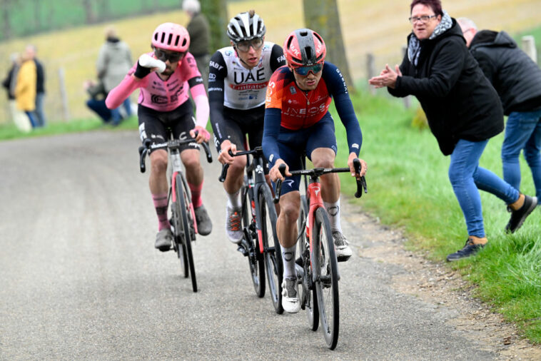 Pidcock encuentra el podio de la Amstel Gold Race pero 'quizás luchó con la distancia'