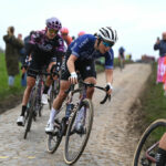 Sanne Cant vuelve a la bicicleta con 60 puntos en la cara tras el accidente de la París-Roubaix