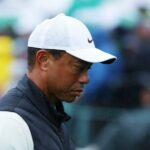 Augusta, Georgia, EE. UU. - 8 de abril de 2023 Tiger Woods de EE. UU. reacciona después de embocar su bogey putt en el green 17 durante la segunda ronda - Brian Snyder/Reuters