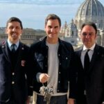 ¡Roger Federer le da a su esposa una visita privada a los Museos Vaticanos!