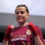 Chantelle Cameron (arriba) está disfrutando el desafío de enfrentarse a Katie Taylor en Dublín