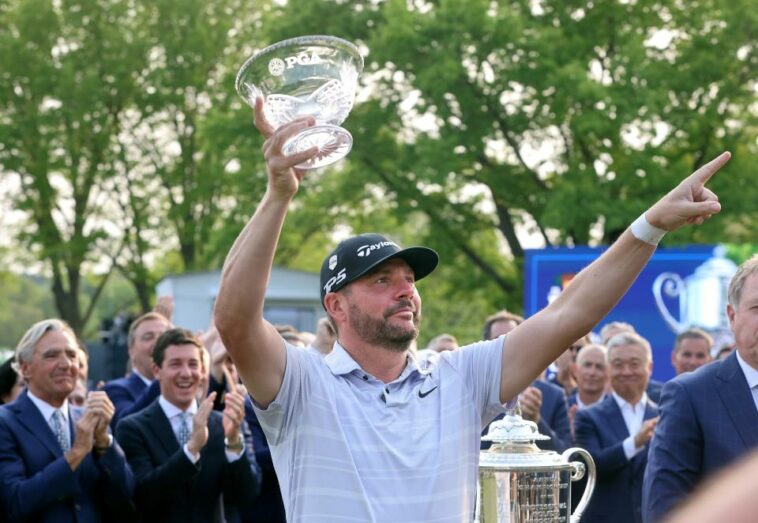 El profesional del club Michael Block se ganó los corazones de los fanáticos en la PGA y también logró un hoyo en uno en el hoyo 15.