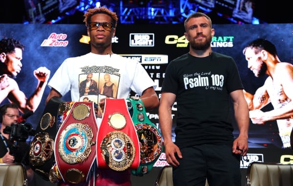 Devin Haney Vs Vasiliy Lomachenko Pose4