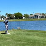 Robbie Higgins de la Universidad del Norte de Florida tuvo cuatro birdies durante un tramo de cinco hoyos el lunes en su camino a 70 en la primera ronda de un Regional de la NCAA en Norman, Oklahoma.