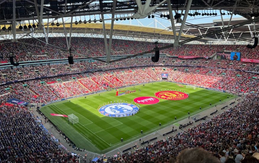 Durham Women ayudó a enviar a más de 100 alumnos al estadio de Wembley