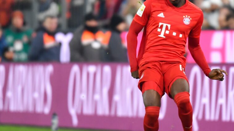 Alphonso Davies a punto de volver a lesionarse