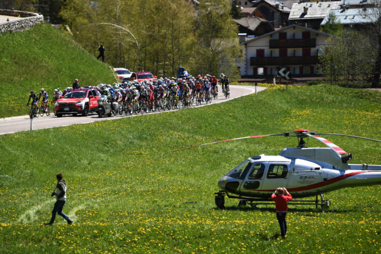 La UCI condena el uso de helicópteros para el traslado de ciclistas desde el final de la etapa