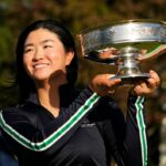 1 de abril de 2023;  Augusta, Georgia, Estados Unidos;  Rose Zhang de Irvine, CA, gana el torneo de golf amateur de Augusta National Women’s 2023 en el Augusta National Golf Club.