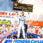 Larson gana la copa Regreso a North Wilkesboro