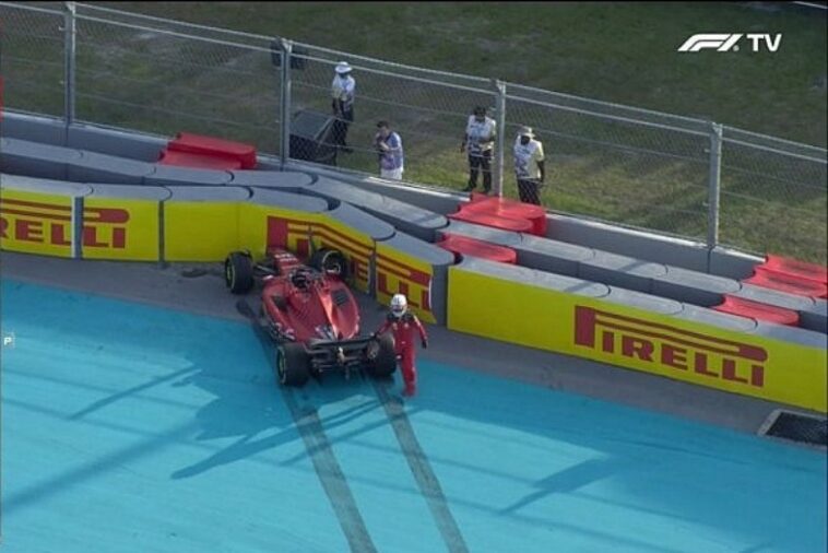 Leclerc atrapado por la superficie de la pista de Miami en la FP2