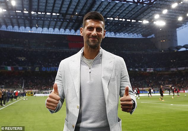 Novak Djokovic asistió al choque de semifinales de la Liga de Campeones entre AC Milan e Inter