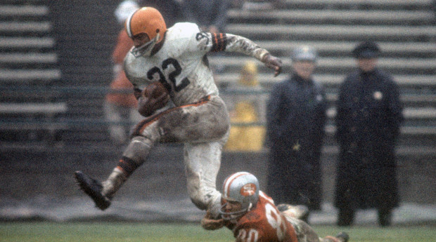 Nunca habrá otra carrera en la NFL como la de Jim Brown