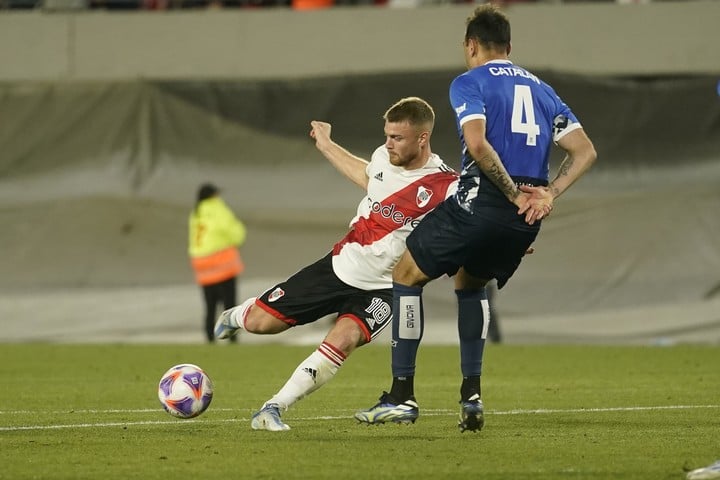 Talleres y River se miden por la fecha 16. (Fernando de la Orden)