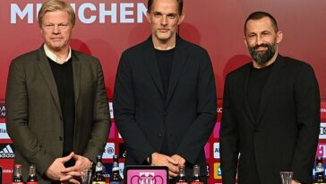 Dietmar Hamann cree que Thomas Tuchel (centro) podría seguir al ex director ejecutivo Oliver Kahn (izquierda) y al director deportivo Hasan Salihamidzic (derecha) por la puerta de salida del Bayern de Múnich.