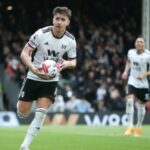 Tom Cairney celebra el gol del Fulham