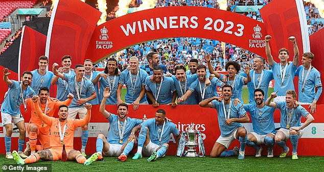 El Manchester City está casi al alcance de la mano del triplete después de la victoria en la Copa FA en Wembley