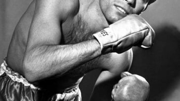 En su mejor momento, Rocky Gatterlari (en la foto), quien ganó el título australiano de peso mosca, pero perdió un épico combate de 13 asaltos cuando pasó al peso gallo ante Lionel Rose, murió a los 81 años.