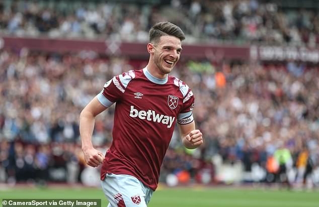 El Arsenal está liderando la carrera para fichar al centrocampista del West Ham e Inglaterra Declan Rice por £ 100 millones