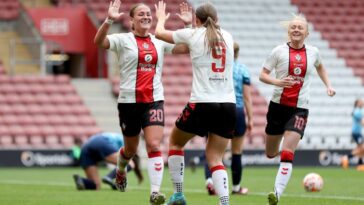 El equipo femenino del Southampton FC ha anunciado la renovación de su asociación con el patrocinador principal Starling Bank