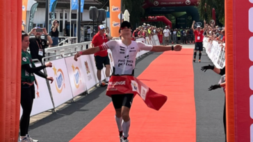 Kacper Stepniak y Anne Reischmann dominan Challenge Gdansk - Triatlón Hoy