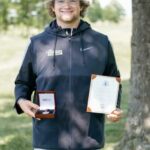 PJ Maybank de Cheboygan obtuvo el primer lugar en el evento clasificatorio de golf Junior Amateur de EE. UU. después de disparar un 69, dos bajo par, durante el evento en el campo Meadows de Grand Valley State University el lunes.