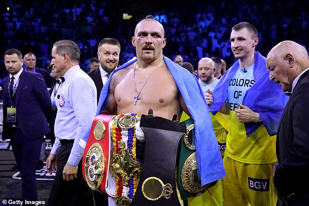 Oleksandr Usyk corre a la defensa de Anthony Joshua después de que viene el fuego Jermaine Franklin lucha