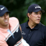 Phil Mickelson le dispara a Rory McIlroy en Twitter, afirmando que ningún equipo de LIV lo querría debido a sus 'bs'