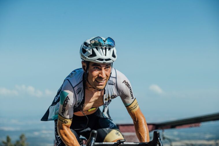 Agonía y éxtasis: una vista de cerca de la meta del Tour de Francia en Puy de Dôme