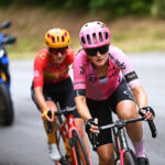 Agresiva etapa del Tour de France Femmes en Macizo Central animada por escapadas