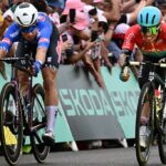 Caleb Ewan cerca de la victoria de etapa del Tour de Francia a pesar del tren de velocidad agotado