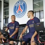 Kylian Mbappe ha sido fotografiado en el entrenamiento del PSG a pesar de los rumores sobre su futuro en curso.