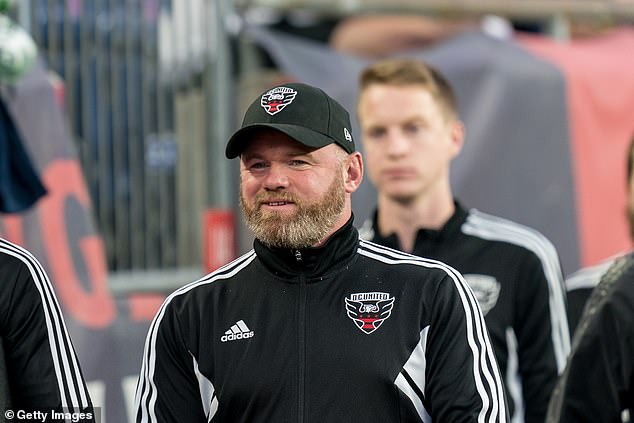 El jefe de DC United, Wayne Rooney, admitió que aspira a dirigir un club europeo de élite.