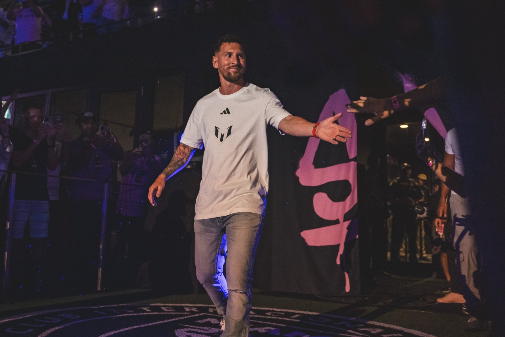 Lionel Messi durante su presentación con Inter Miami CF