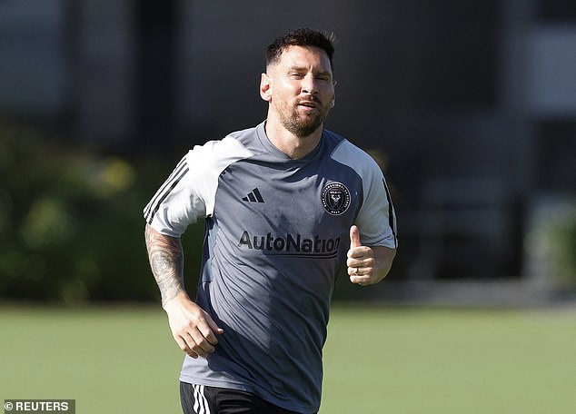Lionel Messi está listo para comenzar en el banquillo de Inter Miami esta noche y solo jugará 30 minutos