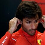 Sainz: Ferrari sigue dependiendo demasiado del 'viento y las condiciones de la pista'