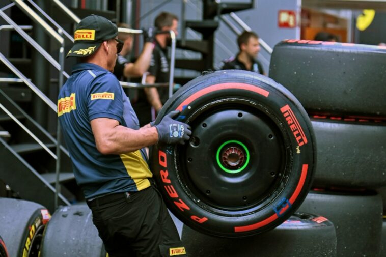 Sainz sobre la prueba de neumáticos de F1: 'Interesante en la clasificación, aburrido en los entrenamientos'
